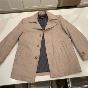 Michael Kors men’s coat. Oatmeal color. Size: medium